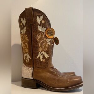 Corral Cowgirl Boots